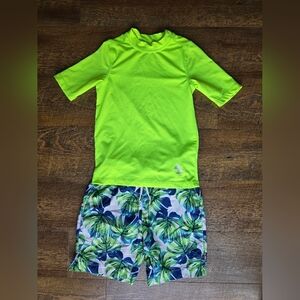 Place Bright Green Rashguard and Leaf Print Shorts 5T 6